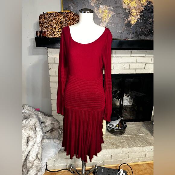 MAX STUDIO Fitted Knit Stretch Delores’s Autumn Rust Long Sleeve Size Large - Picture 1 of 9